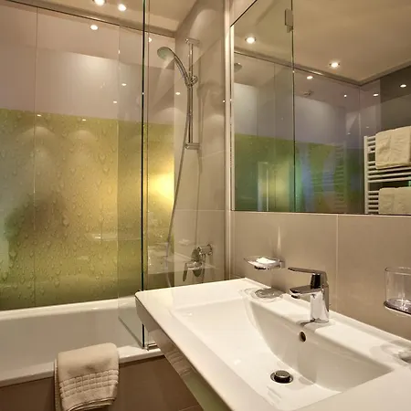 Baeckelar Wirt Superior 호텔 솔덴