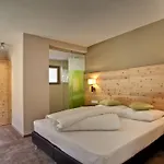 Backelar Wirt Superior