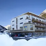 Hotel Backelar Wirt Superior Solden