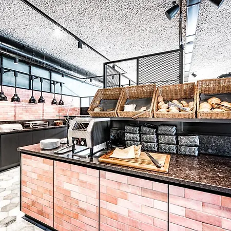 Baeckelar Wirt Superior מלון זולדן