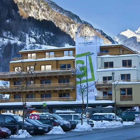 Baeckelar Wirt Superior 3*