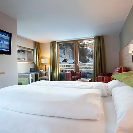 Baeckelar Wirt Superior 3*