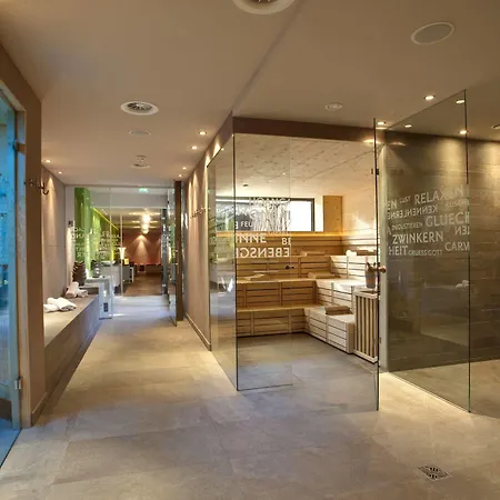 Baeckelar Wirt Superior Готель