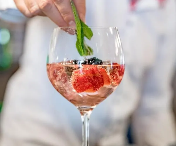 Szálloda Baeckelar Wirt Superior