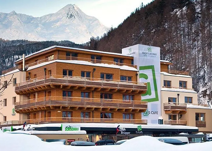 Baeckelar Wirt Superior Szálloda 3*