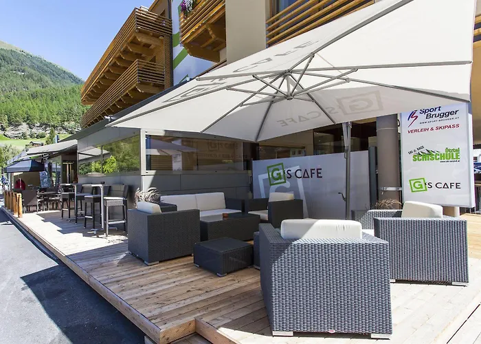 Backelar Wirt Superior Otel 3*